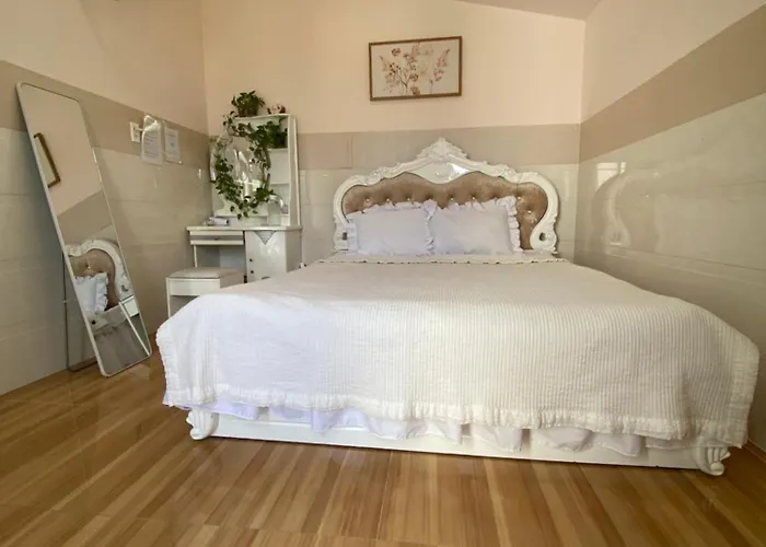 Naomi House * Phan Thiết